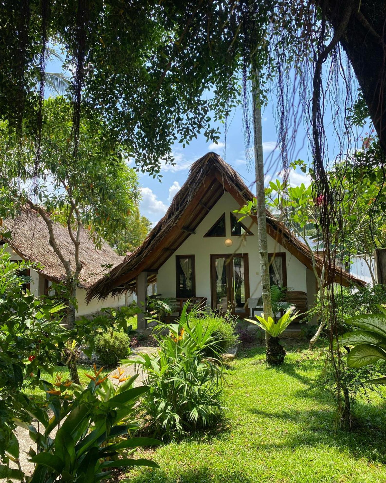 Villa Paradise Bukit Lawang Exterior foto